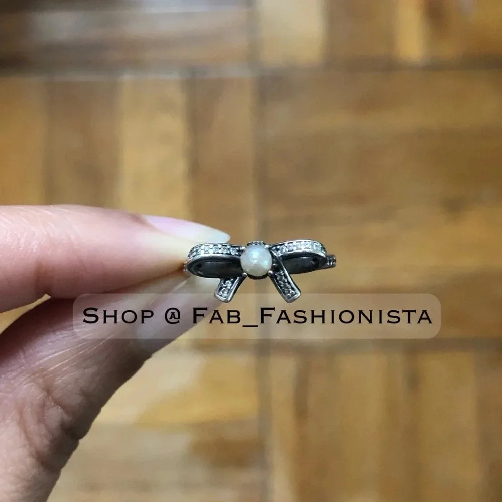 Pandora Bow Pearl ring sterling silver size 48